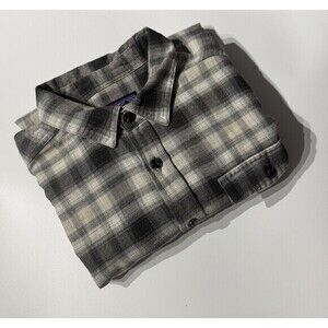 Patagonia Flannel Shirt Men S  GRAY COLOR  Lightweight Plaid 100% Organic Cotton